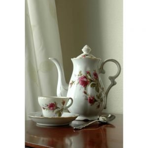 SG2022 antique teapot teacup