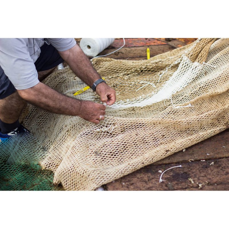 SG2081 repairing fishing net