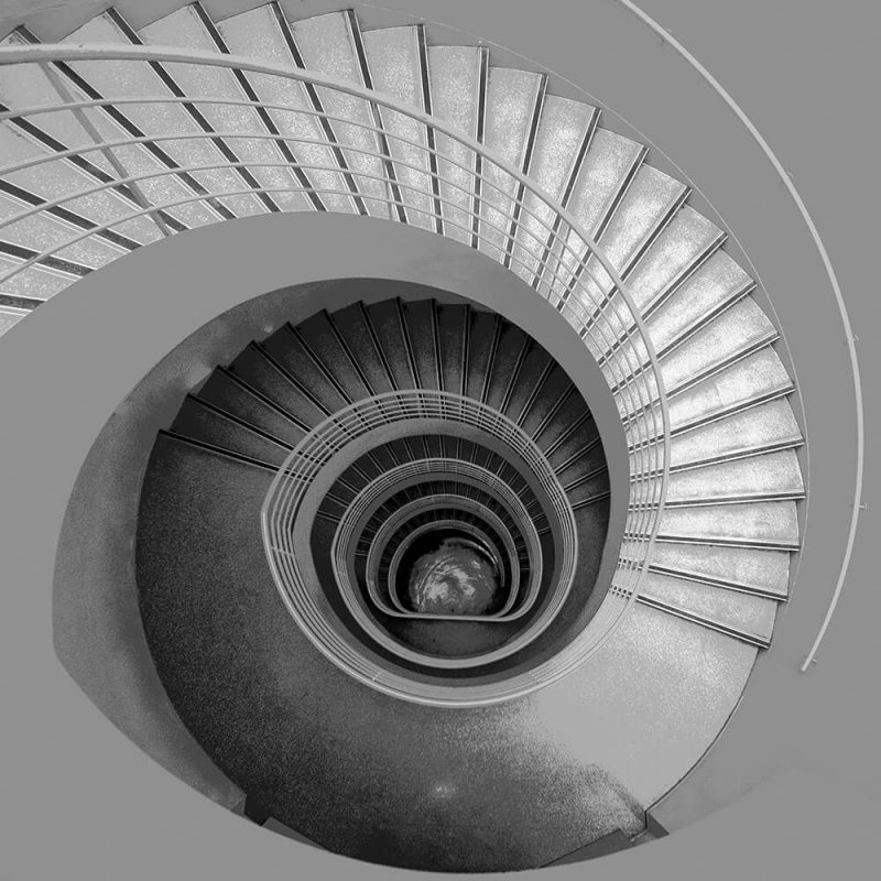 TM1268 architecture spiral staircase mono