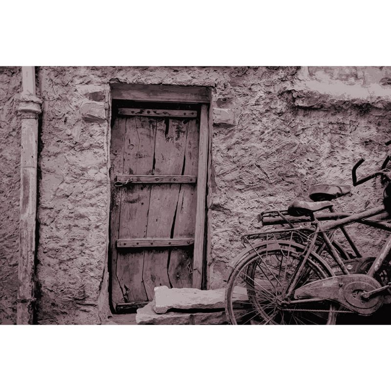 TM1575 bicycles wooden door sepia