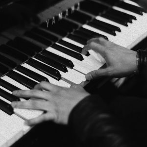 TM1922 piano keyboard mono