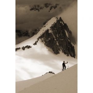 TM2276 climber snow mountains sepia