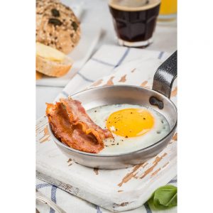 SG2811 breakfast fried eggs bacon coffee