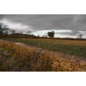 SG3069 dry stone wall countryside cheltenham england